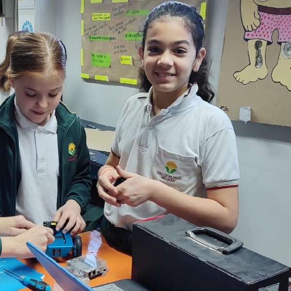 Institucional-07 Institucional-07